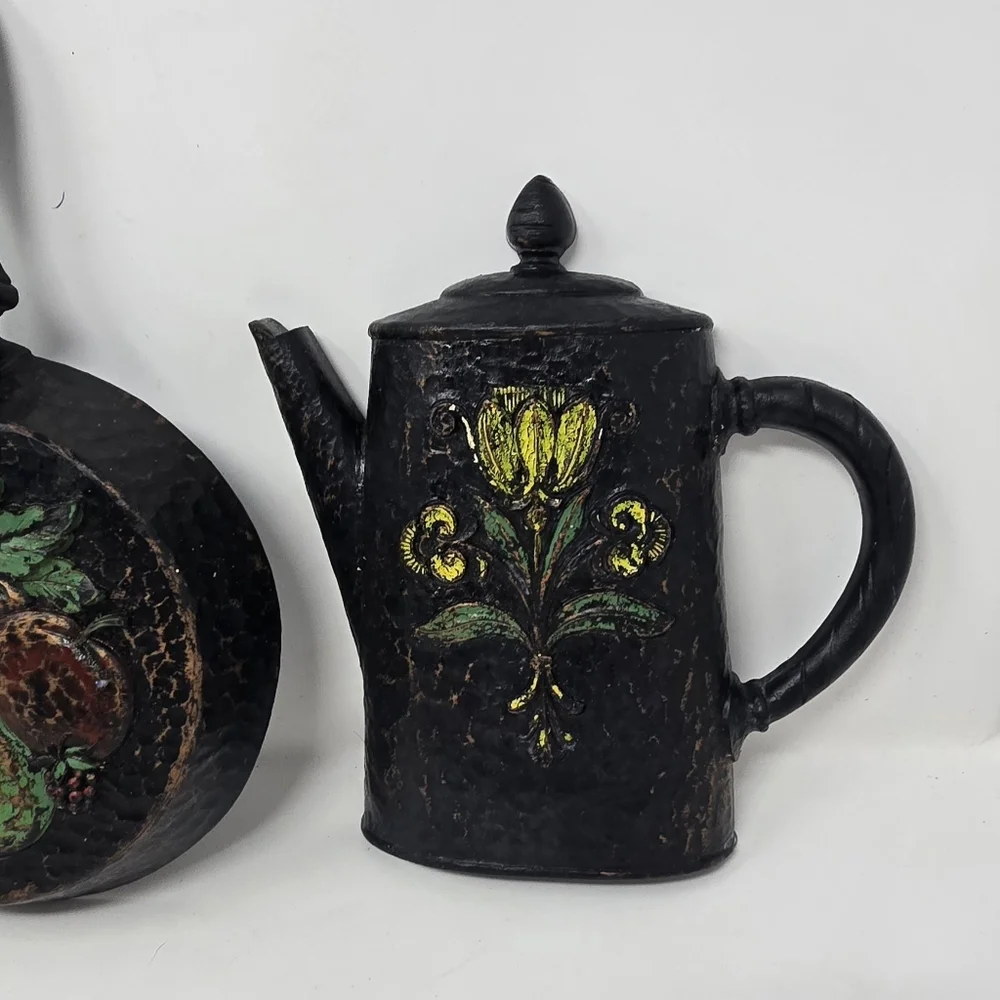 Vtg 1972 Homco MCM wall hanging kitchen decor‎ trio pan teapot coffee pot rustic